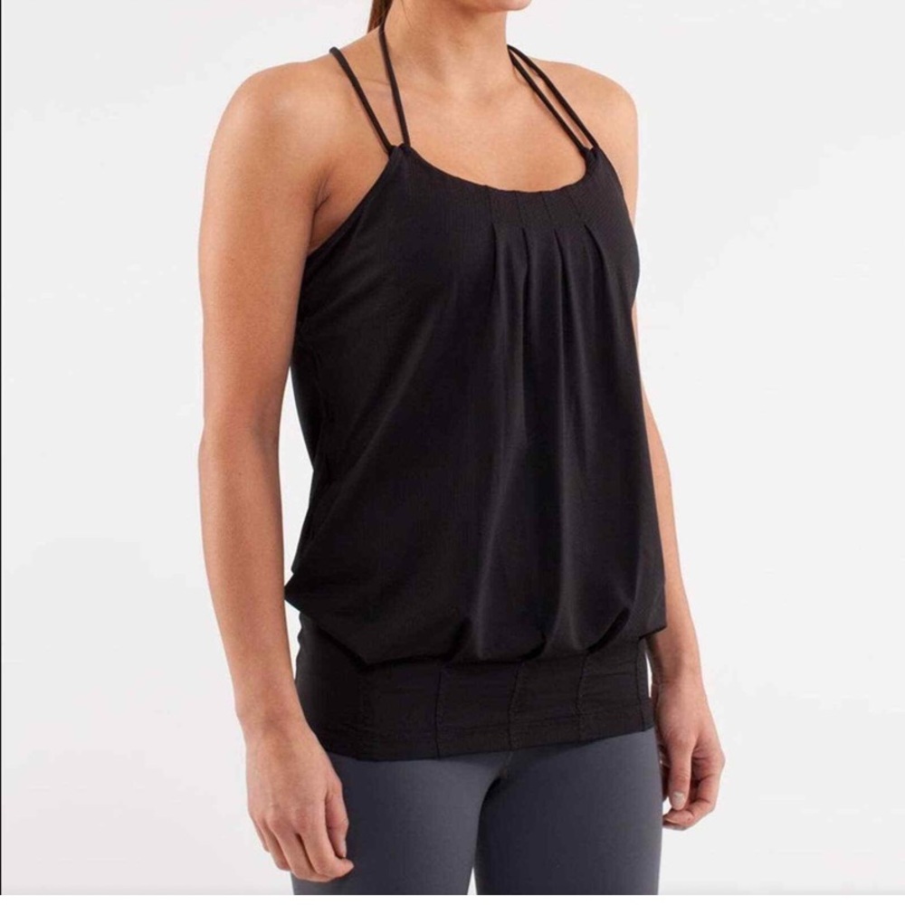 Lululemon flow and go yank size 4